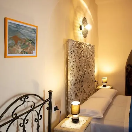 Affittacamere Il Paesaggio Lunare 3*